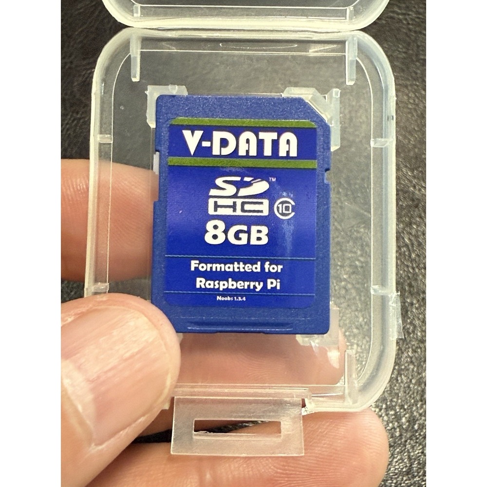 V-data 8gb Memory Card , Formatted For Raspberry Pi - Picture 1 of 3